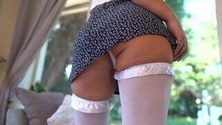 Une vidéo amateur à apprécier avec Upskirt